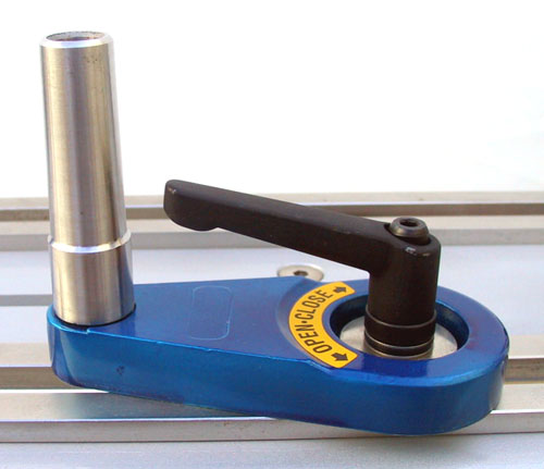 ConeLock swivel clamp base